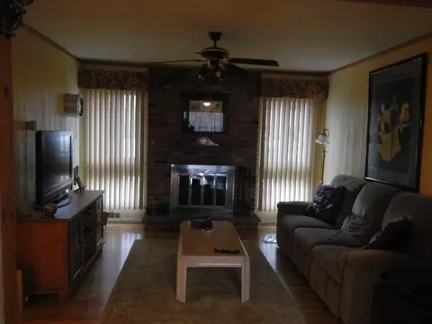 9 Michael Ct, Dover, NJ 07801 photo 4