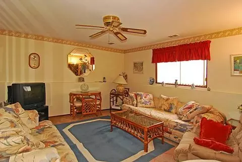 82 Highview Ter, Dover, NJ 07801 photo 13