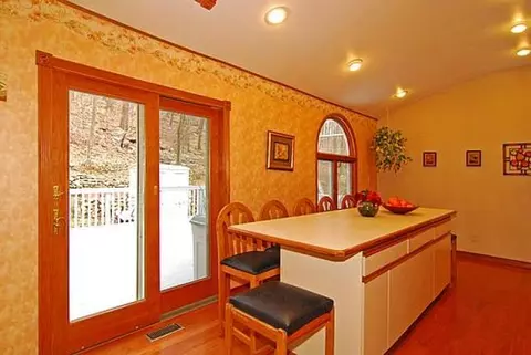 82 Highview Ter, Dover, NJ 07801 photo 6