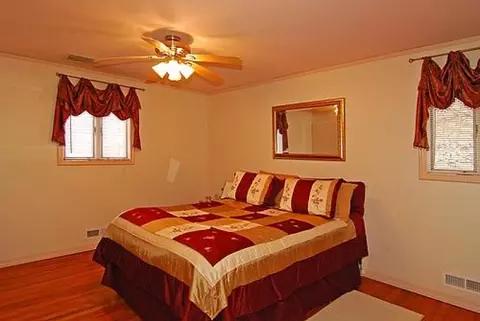82 Highview Ter, Dover, NJ 07801 photo 9