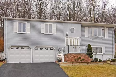 82 Highview Ter, Dover, NJ 07801 photo 22