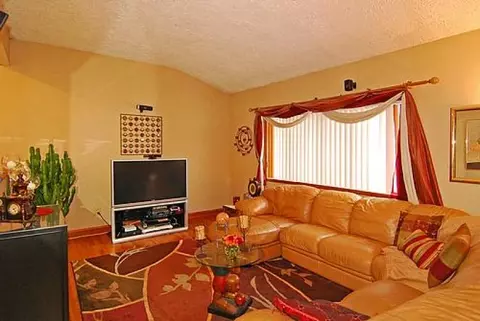 82 Highview Ter, Dover, NJ 07801 photo 5