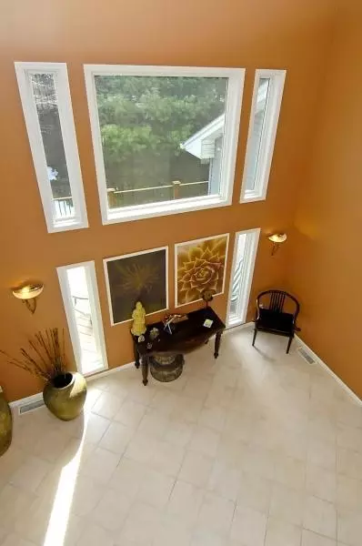 8 Skyview Rd, Wayne, NJ 07470 photo 2