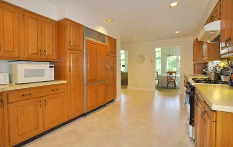 28 Windsor Rd, Summit, NJ 07901 photo 7