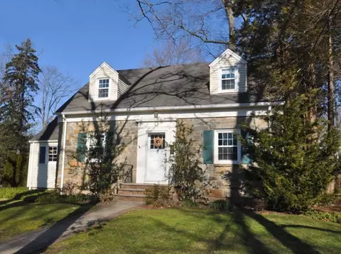 2 W End Ave, Summit, NJ 07901 photo 2