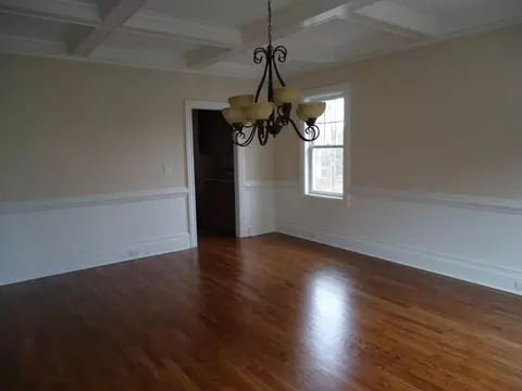20 Berkshire Dr, Wayne, NJ 07470 photo 4