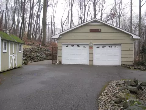 137 Black Brook Rd, Hampton, NJ 08827 photo 2