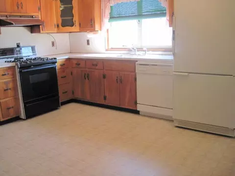 10 Furno Pl, Wayne, NJ 07470 photo 2