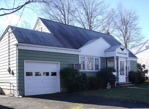 1721 De Witt Ter, Linden, NJ 07036 photo 1