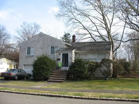 205 Hawthorn Ave, Springfield, NJ 07081 photo 1