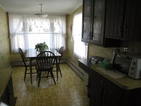 86 Chestnut Dr, Wayne, NJ 07470 photo 6