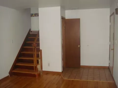 7 Mead Ave, Middlesex, NJ 08846 photo 5