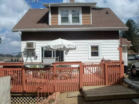 7 Fourth St, Dover, NJ 07801 photo 3