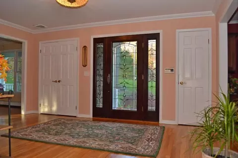 29 Mohegan Trl, Saddle River, NJ 07458 photo 3