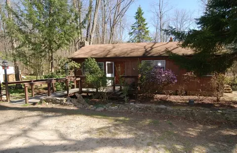 5 Birch Rd, Hackettstown, NJ 07840 photo 2