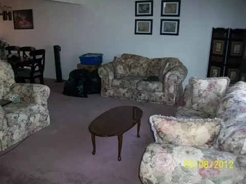 5 Barbara Pl, Edison, NJ 08817 photo 3