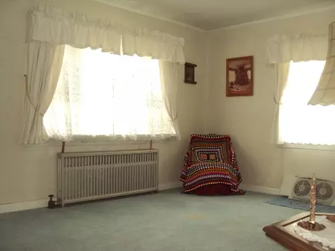 203 Harris Ave, Middlesex, NJ 08846 photo 5