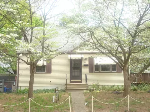 9 Ash Rd, Edison, NJ 08817 photo 2