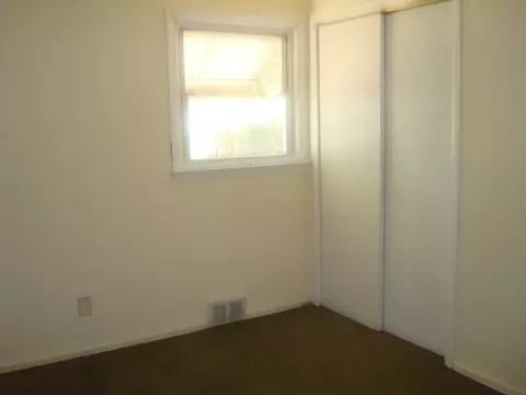 9 Ash Rd, Edison, NJ 08817 photo 7