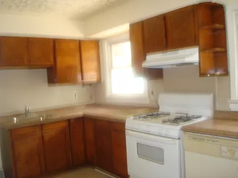 9 Ash Rd, Edison, NJ 08817 photo 4