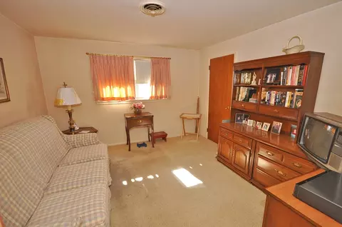 19 Tuxedo Dr, Wayne, NJ 07470 photo 9