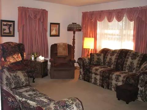 9 Lyons Ct, Phillipsburg, NJ 08865 photo 5