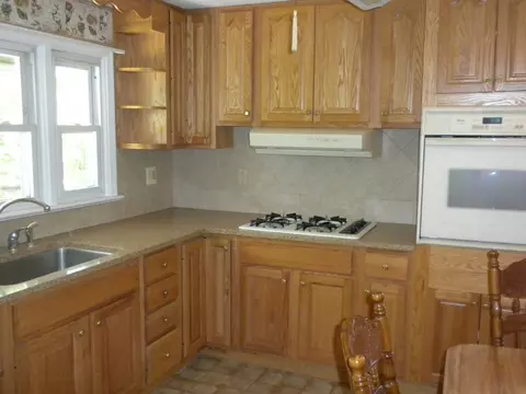 98 Fieldstone Dr, Springfield, NJ 07081 photo 4