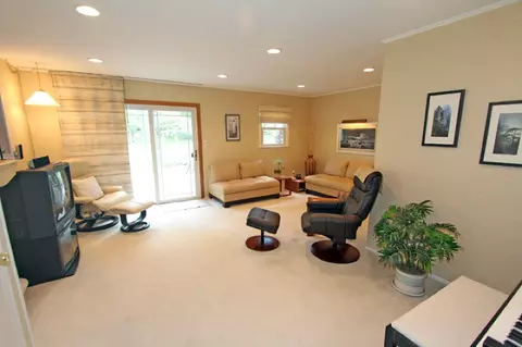 4 Andre Dr, Succasunna, NJ 07876 photo 8