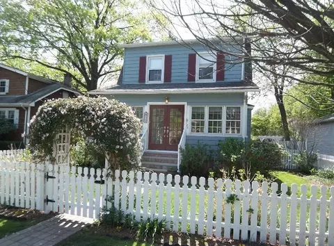 24 Baltusrol Pl, Summit, NJ 07901 photo 1