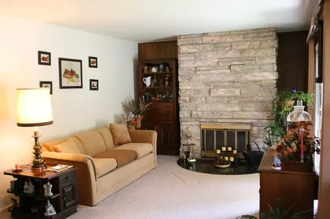 1 Oxford Ct, Paramus, NJ 07652 photo 8