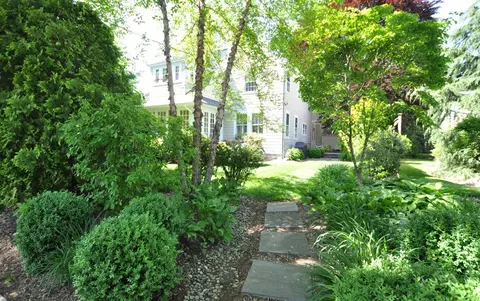 112 Maple St, Summit, NJ 07901 photo 21