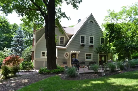 250 E Saddle River Rd, Saddle River, NJ 07458 photo 9