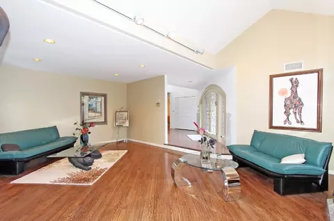 132 Eileen Dr, Cedar Grove, NJ 07009 photo 9