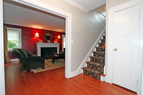 23 S Mountain Rd, Millburn, NJ 07041 photo 2