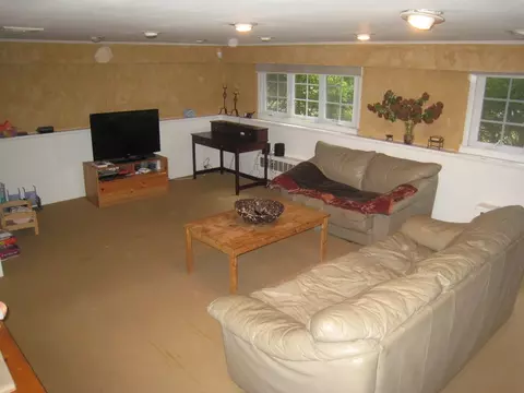 64 Seneca Trl, Wayne, NJ 07470 photo 4
