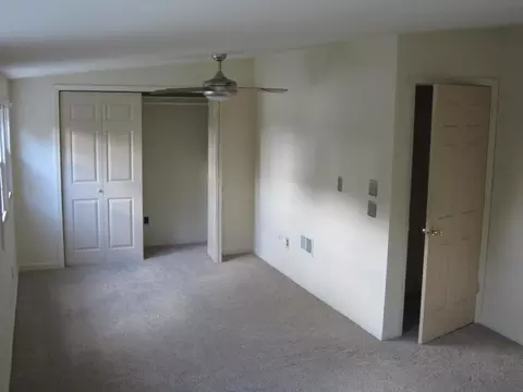 16 Audrey Pl, Dover, NJ 07801 photo 9