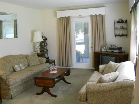 37 Lynn Ave, Middlesex, NJ 08846 photo 6
