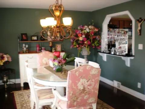 1646 Earl St, Union, NJ 07083 photo 2