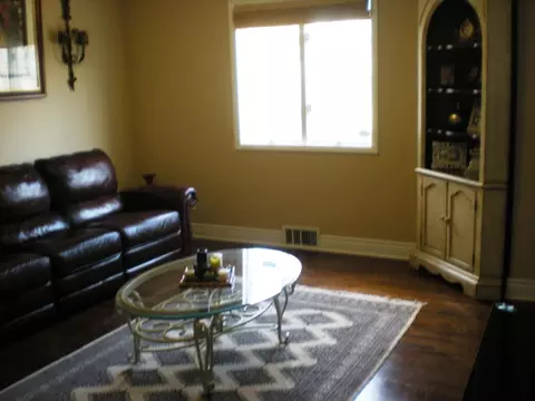 1646 Earl St, Union, NJ 07083 photo 4