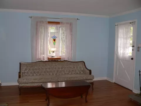 90 Pleasantview Dr, Wayne, NJ 07470 photo 5