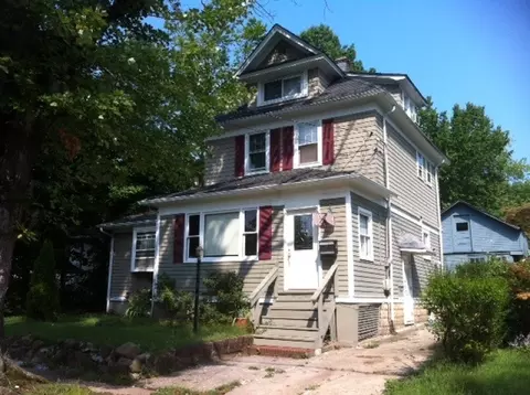 405 E 4th Ave, Roselle, NJ 07203 photo 2