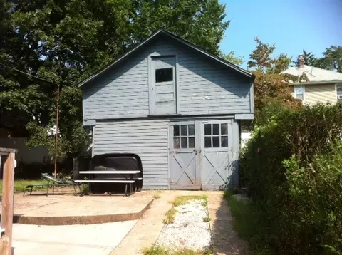 405 E 4th Ave, Roselle, NJ 07203 photo 3