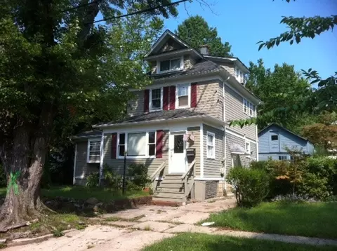 405 E 4th Ave, Roselle, NJ 07203 photo 1