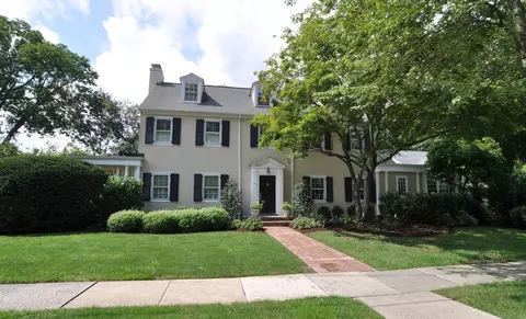127 Maple St, Summit, NJ 07901 photo 1