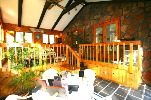6 Lisa Ln, Hampton, NJ 08827 photo 9