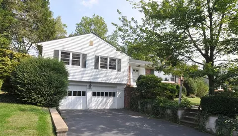 57 High St, Summit, NJ 07901 photo 2