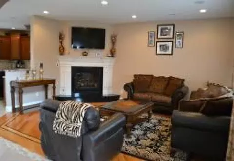 33 Westervelt St, Wayne, NJ 07470 photo 3