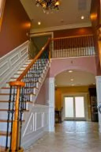 33 Westervelt St, Wayne, NJ 07470 photo 2