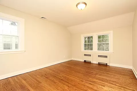 124 Greenwood Dr, Millburn, NJ 07041 photo 8