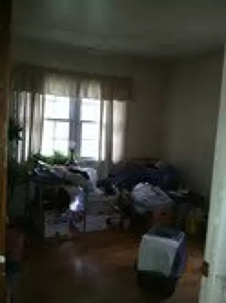 48 Sickle St, Dover, NJ 07801 photo 3